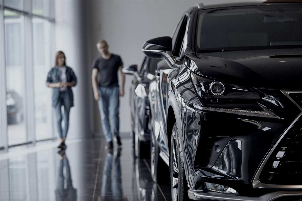 Illustration von Fahrzeug- und Mobilitätstechnologien mit Fokus auf sicherheitskritische embedded systems in der Bahnindustrie